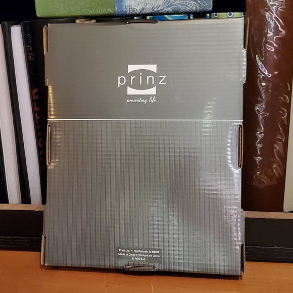 Prinz Dakota White Wood 5"x7" Photo Frame #213-557, New in Box - Picture 3 of 4